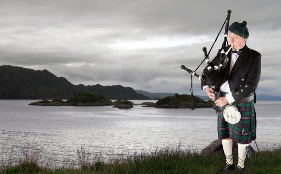 How Do You Play the Bagpipes?